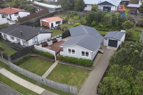 Photo of property in 27 Mossburn Grove, Kelson, Lower Hutt, 5010