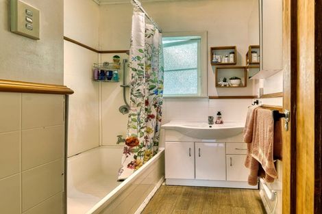 Photo of property in 2/33 Nuffield Avenue, Marewa, Napier, 4110