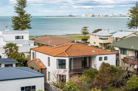 Photo of property in 31c The Esplanade, Westshore, Napier, 4110