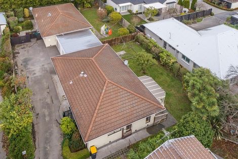 Photo of property in 1/74a Jeffreys Road, Fendalton, Christchurch, 8052