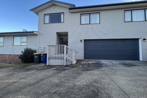 Photo of property in 16 Holland Road, Hillcrest, Auckland, 0627