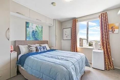 Photo of property in 28 Opito Way, East Tamaki, Auckland, 2013
