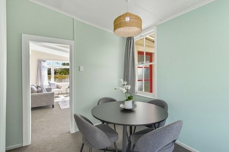 Photo of property in 106 Queen Street West, Levin, 5510