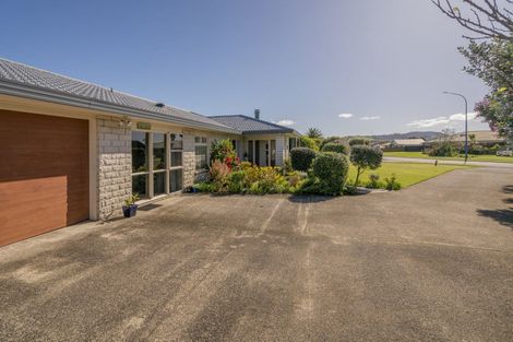 Photo of property in 19 Springbok Avenue, Whitianga, 3510