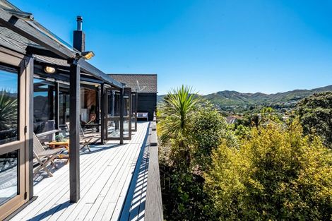 Photo of property in 1 Indira Place, Khandallah, Wellington, 6035