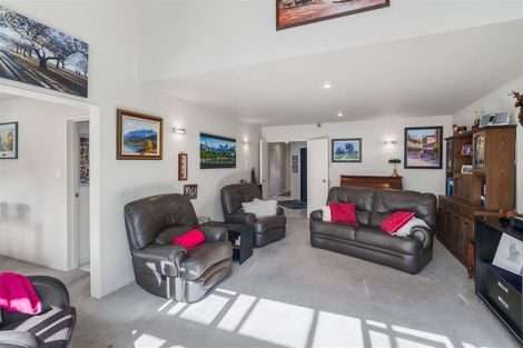 Photo of property in 2/239 Maidstone Road, Avonhead, Christchurch, 8042