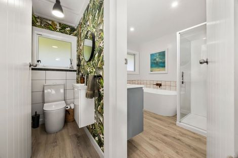 Photo of property in 9 Groves Road, Raumati Beach, Paraparaumu, 5032