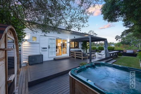 Photo of property in 56 Queen Street, Riverhead, 0820