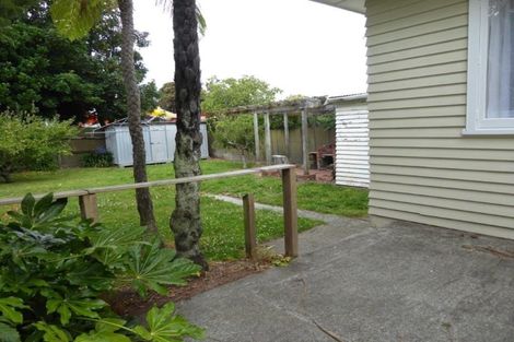 Photo of property in 22 Saint Albans Grove, Woburn, Lower Hutt, 5010