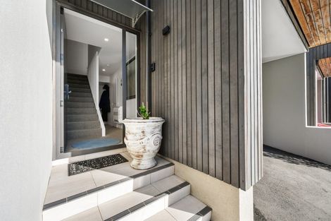 Photo of property in 1/18 Oriental Terrace, Oriental Bay, Wellington, 6011