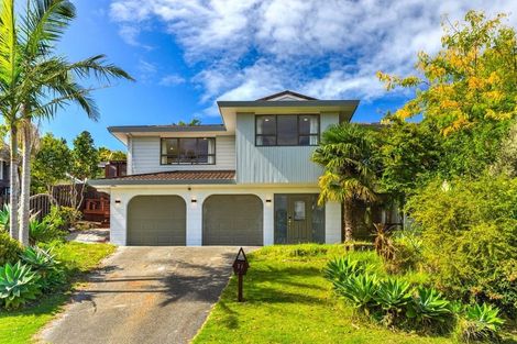 Photo of property in 71 Kennedy Avenue, Forrest Hill, Auckland, 0620