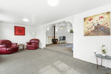 Photo of property in 12 Raukawa Grove, Trentham, Upper Hutt, 5018