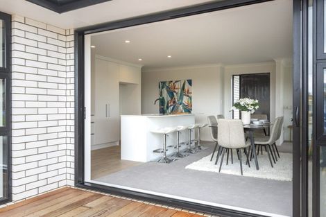 Photo of property in 22 Reidy Place, Pukekohe, 2120