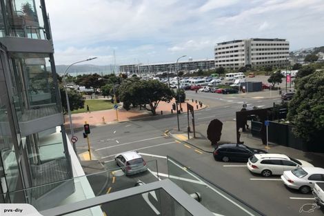 Photo of property in Piermont Apartments, 2h/82 Cable Street, Te Aro, Wellington, 6011