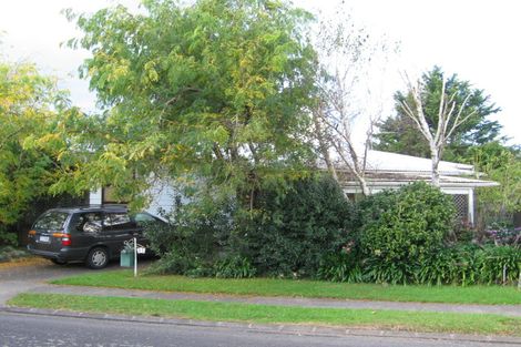 Photo of property in 23 Wycherley Drive, Bucklands Beach, Auckland, 2014