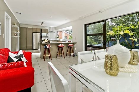 Photo of property in 57 Newhaven Terrace, Mairangi Bay, Auckland, 0630