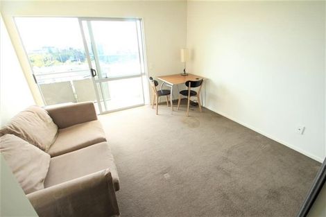 Photo of property in Luna Apartments, 3v/16 Burton Street, Grafton, Auckland, 1010