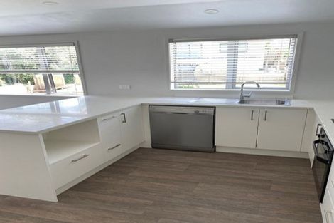 Photo of property in 841a Beach Road, Browns Bay, Auckland, 0630