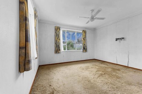 Photo of property in 30 Abbotleigh Avenue, Te Atatu Peninsula, Auckland, 0610