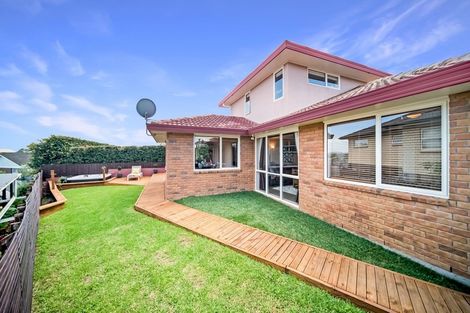 Photo of property in 1/39 Marriott Road, Pakuranga, Auckland, 2010