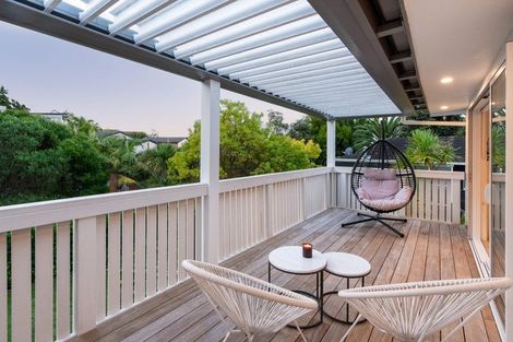 Photo of property in 1/75 Newhaven Terrace, Mairangi Bay, Auckland, 0630