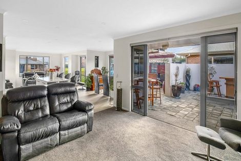 Photo of property in 10 Juniper Close, Alexandra, 9320