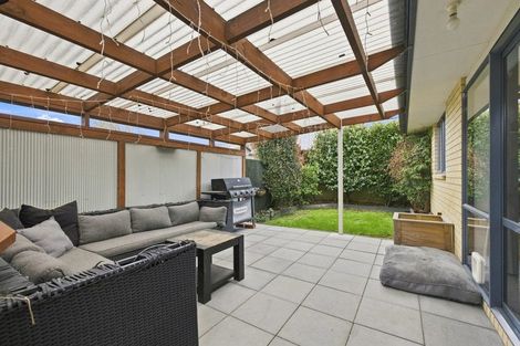 Photo of property in 7a Boyne Avenue, Northcote, Christchurch, 8052
