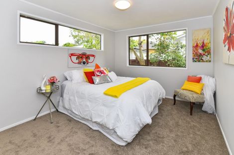 Photo of property in 6 Foxlaw Street, Randwick Park, Auckland, 2105