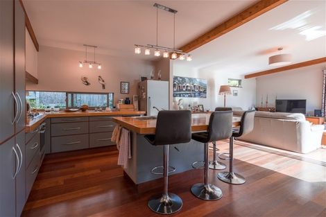 Photo of property in 17 Taumata Close, Paihia, 0200