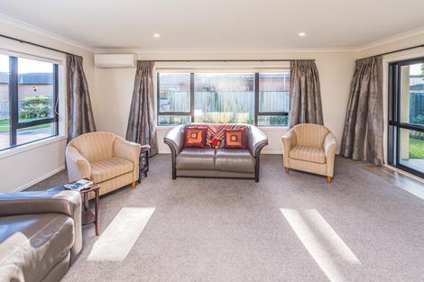 Photo of property in 28 Purnell Street, College Estate, Whanganui, 4500