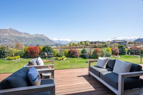 Photo of property in 27 Ridgecrest, Wanaka, 9305
