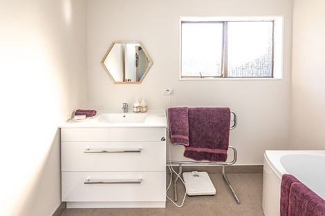 Photo of property in 24 Monowai Place, Aramoho, Whanganui, 4500