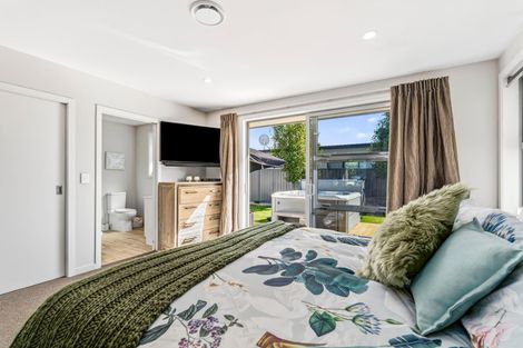 Photo of property in 18 Finch Street, Albert Town, Wanaka, 9305