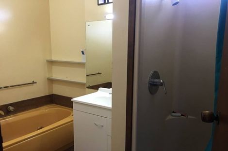 Photo of property in 180 Old Wairoa Road, Papakura, 2110