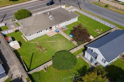 Photo of property in 306 George Street, Stokes Valley, Lower Hutt, 5019