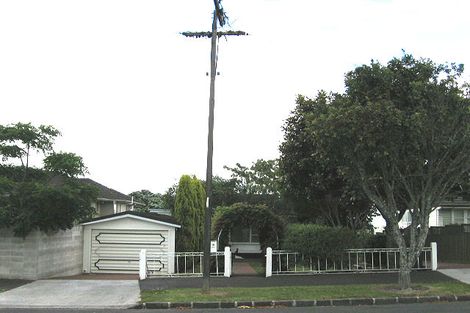 Photo of property in 10 Harbour View Road, Point Chevalier, Auckland, 1022