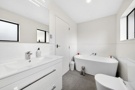 Photo of property in 59 Wood Street, Greytown, 5712