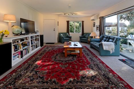Photo of property in 2/49 Seabrook Avenue, New Lynn, Auckland, 0600