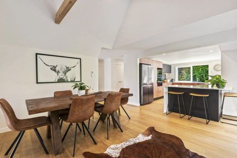 Photo of property in 64 Park Hill Road, Birkenhead, Auckland, 0626