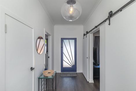 Photo of property in 38 Princes Street, Levin, 5510