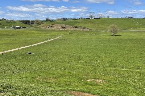 Photo of property in 16 Mcrae Road, Otewa, Otorohanga, 3972