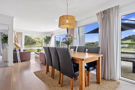 Photo of property in 128 Rangituia Street, Whangamata, 3691