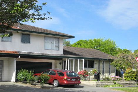 Photo of property in 62 Ambleside Drive, Burnside, Christchurch, 8053