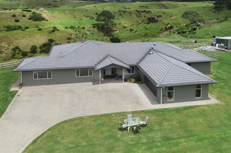 Photo of property in 48 Hatton Road, Awhitu, Waiuku, 2684