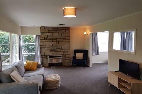 Photo of property in 16 Lynmore Avenue, Lynmore, Rotorua, 3010