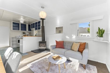 Photo of property in 108 Carrington Street, Lower Vogeltown, New Plymouth, 4310