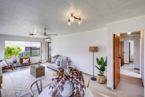 Photo of property in 1/802 Victoria Street, Parkvale, Hastings, 4122