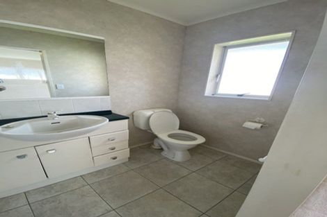 Photo of property in 24a Martin Jugum Lane, Ranui, Auckland, 0612