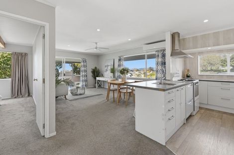 Photo of property in 6a Novella Place, Brookfield, Tauranga, 3110