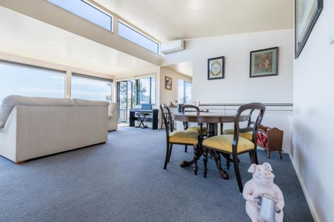 Photo of property in 3/32 Hand Road, Helensville, 0800